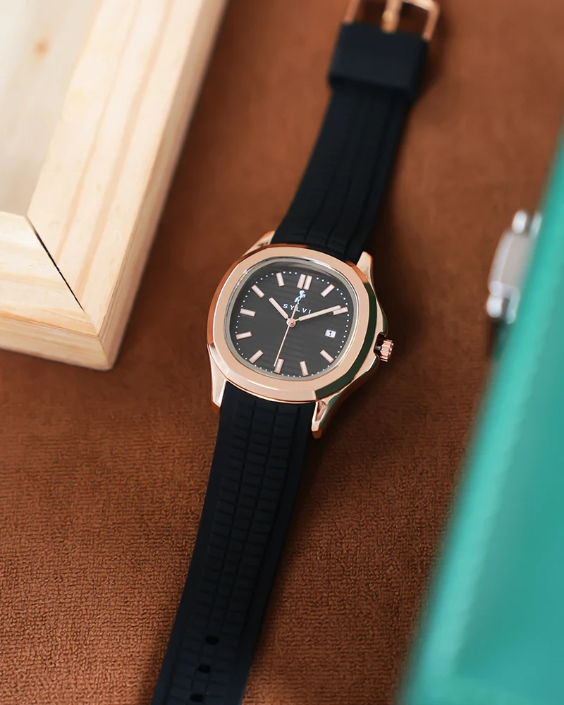 Urbanic Black Rose Gold Silicone - Image 3